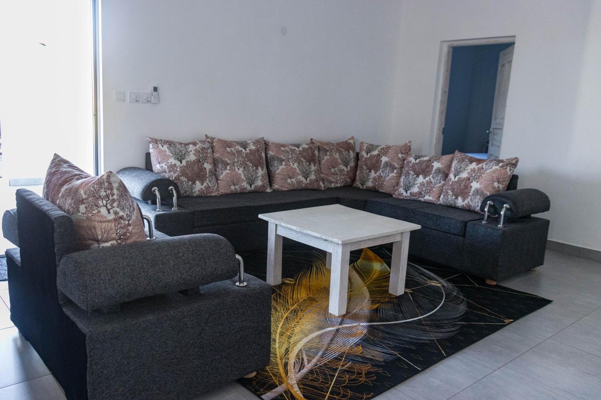 4 U Luxury Bungalows Diani Praia de Diani Exterior foto
